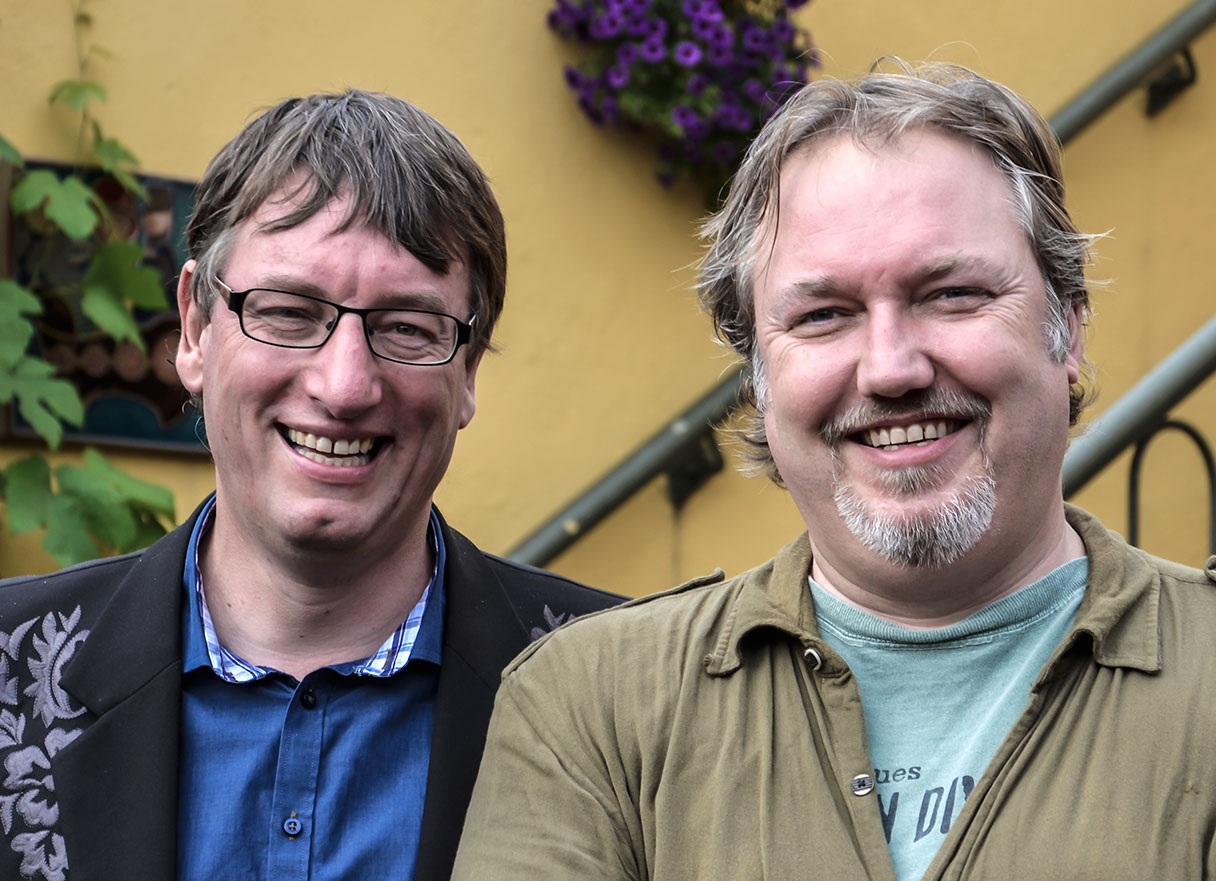 Duo i Amboltens gårdhave 2013