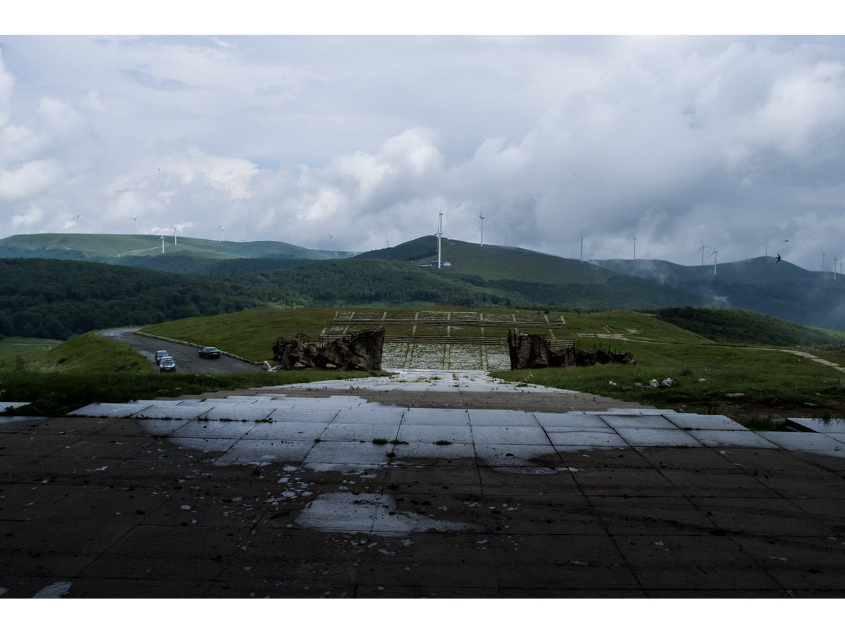 buzludzha19